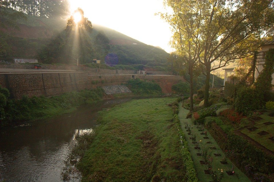 Sunrise in Munnar