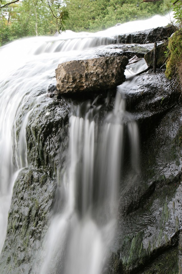 Beautiful Bond Falls II