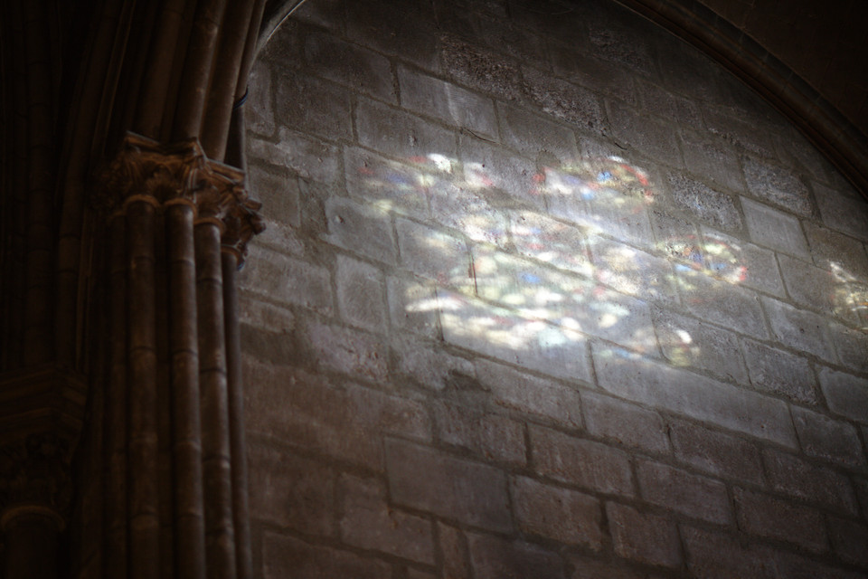 Stained Glass Light Cast